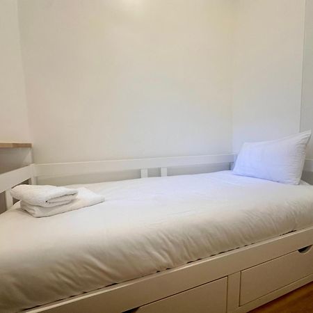 Apartment Metro-Paris อานีแย-ซูร์-แซน ภายนอก รูปภาพ